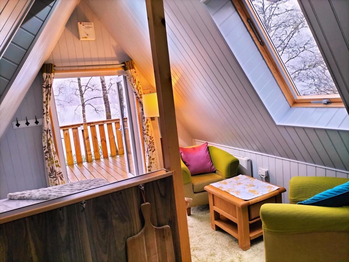 Glenfinnan Retreats, Ash Cabin Exterior photo